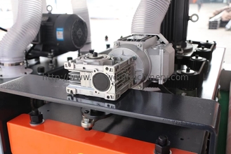DT1300-4S Y2H2 ऑटो ब्रश सैंडिंग पॉलिशिंग मशीन 1300 मिमी कार्य चौड़ाई: